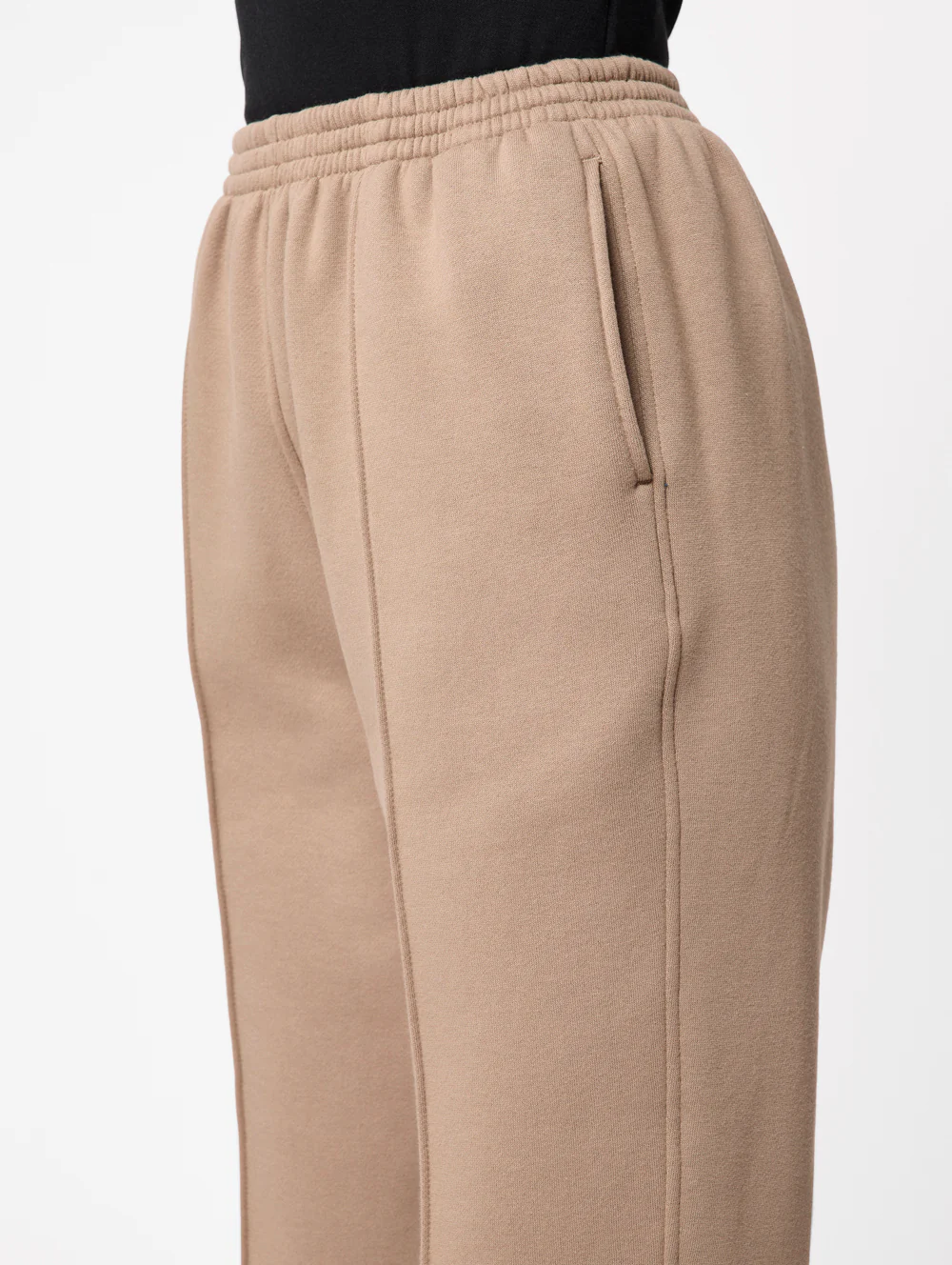 Snowy Mt Fleece Short Pant - Image 4