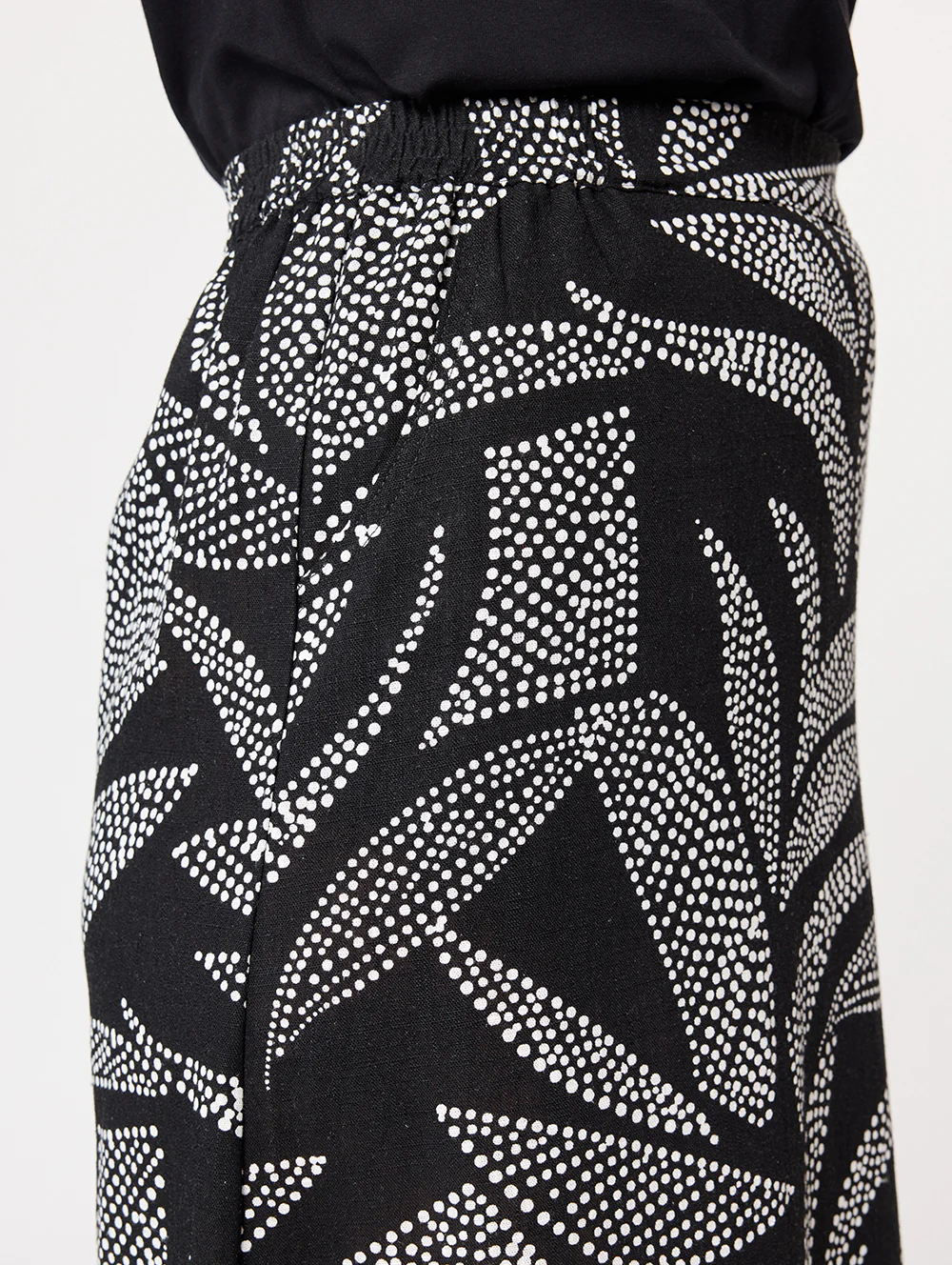 Tasia Skirt - Image 3